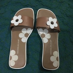 Flower sandals